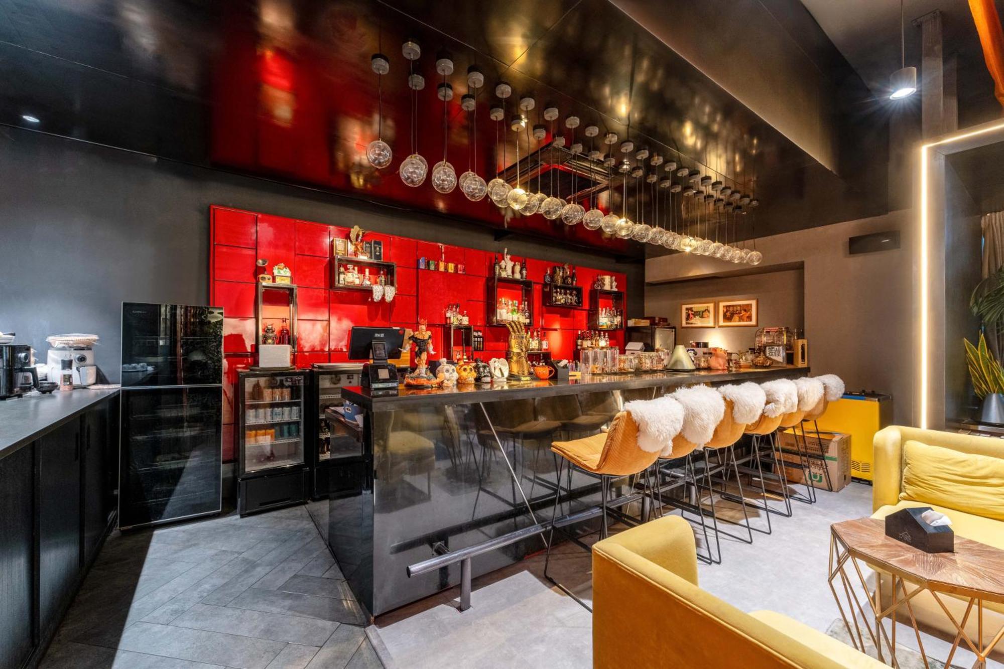 Hesu Designer Hotel & Suites -Near Xi'An Drum Tower And Yongning Gate -Free Laundry Luggage Storage -Kitty Cafe With Freshly Ground Coffee -24H Front Desk -English Service Xi'an (Shaanxi) Exterior foto
