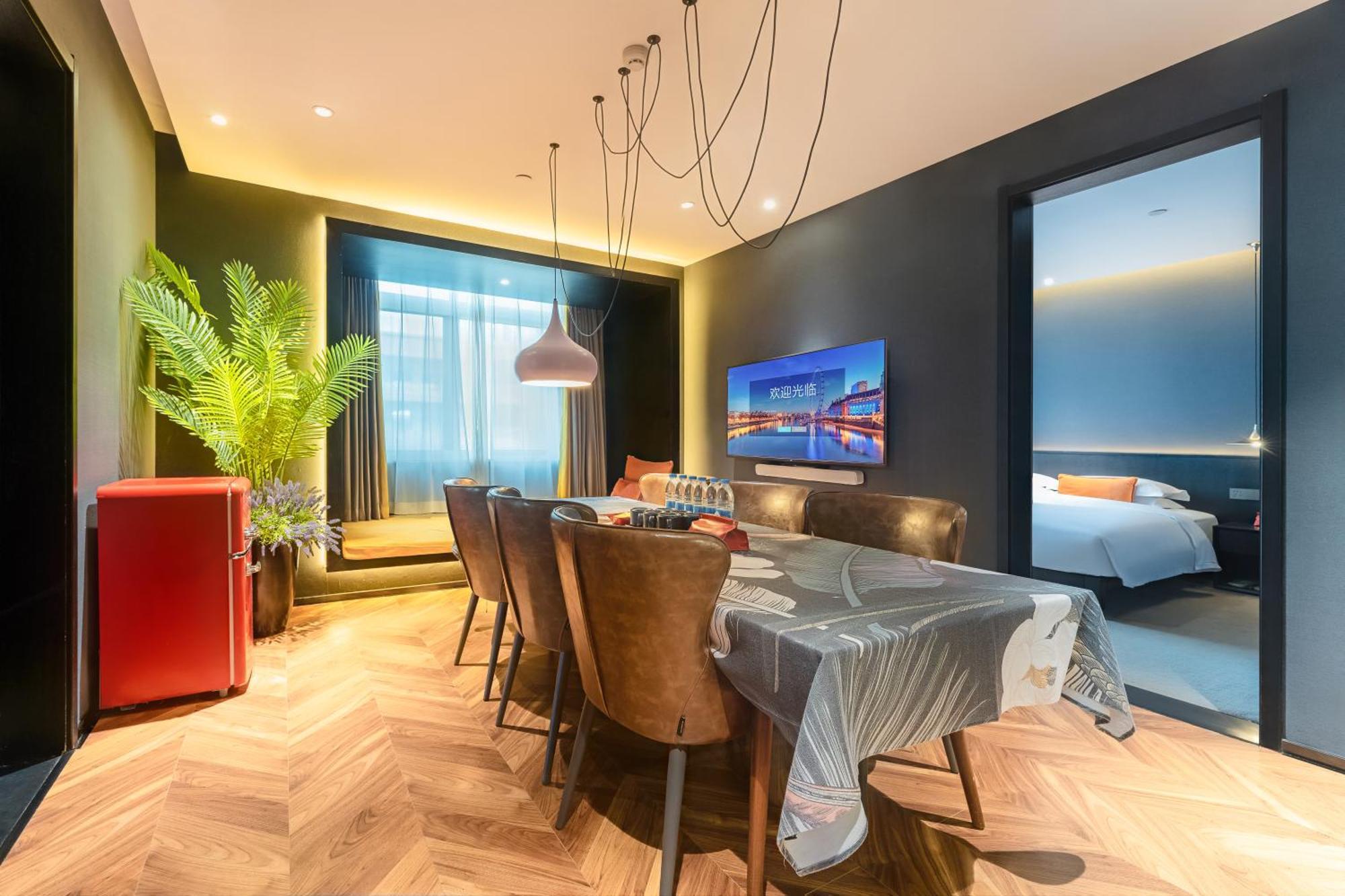 Hesu Designer Hotel & Suites -Near Xi'An Drum Tower And Yongning Gate -Free Laundry Luggage Storage -Kitty Cafe With Freshly Ground Coffee -24H Front Desk -English Service Xi'an (Shaanxi) Exterior foto