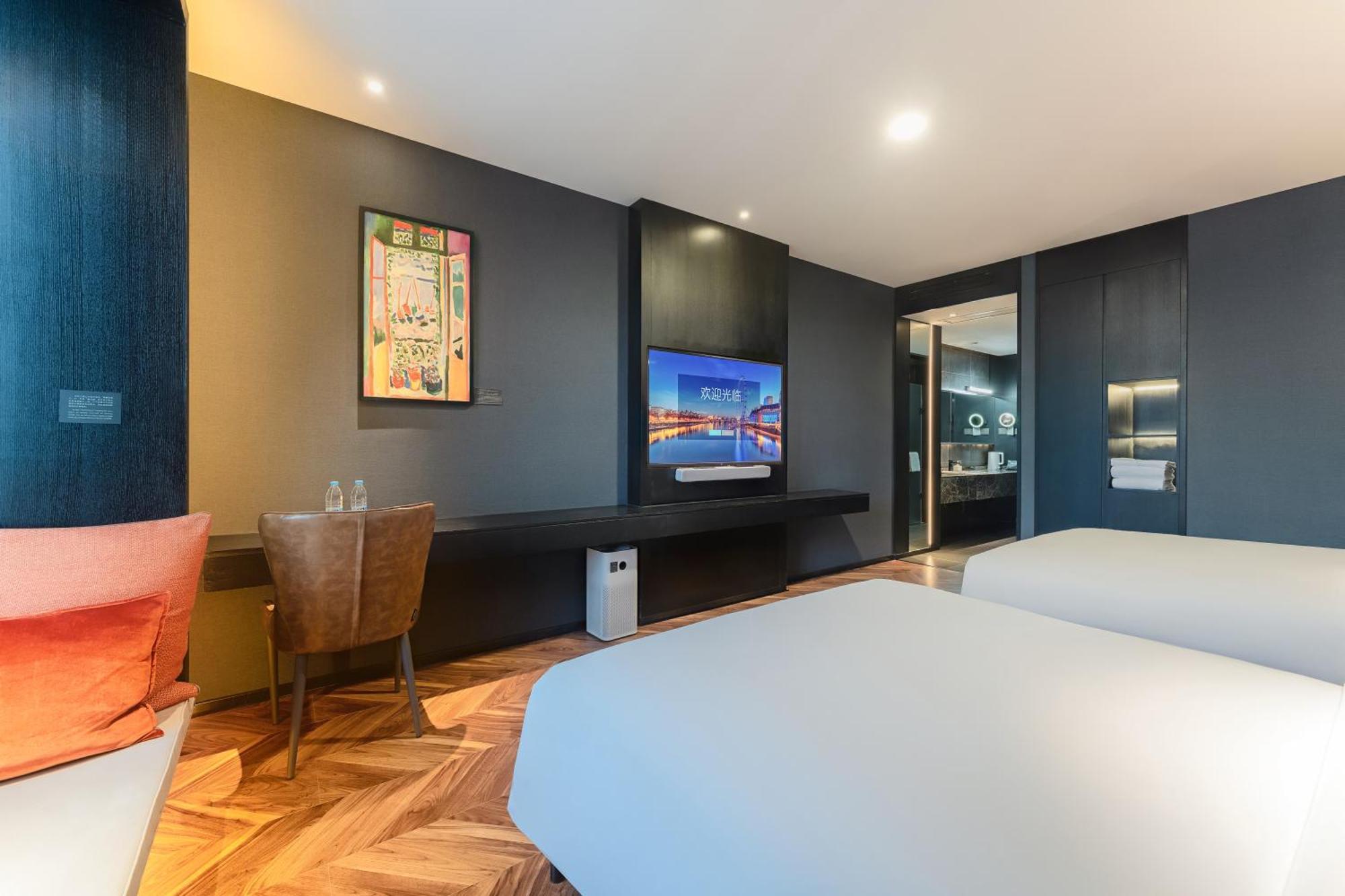 Hesu Designer Hotel & Suites -Near Xi'An Drum Tower And Yongning Gate -Free Laundry Luggage Storage -Kitty Cafe With Freshly Ground Coffee -24H Front Desk -English Service Xi'an (Shaanxi) Exterior foto