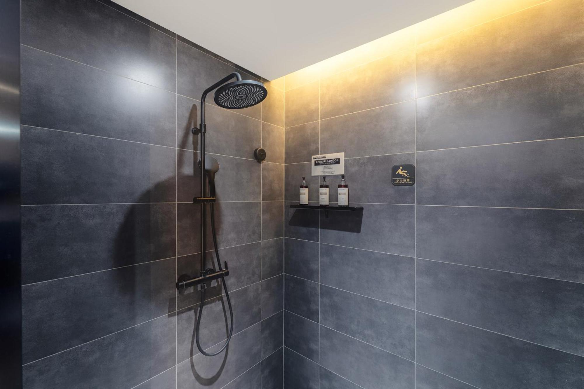 Hesu Designer Hotel & Suites -Near Xi'An Drum Tower And Yongning Gate -Free Laundry Luggage Storage -Kitty Cafe With Freshly Ground Coffee -24H Front Desk -English Service Xi'an (Shaanxi) Exterior foto