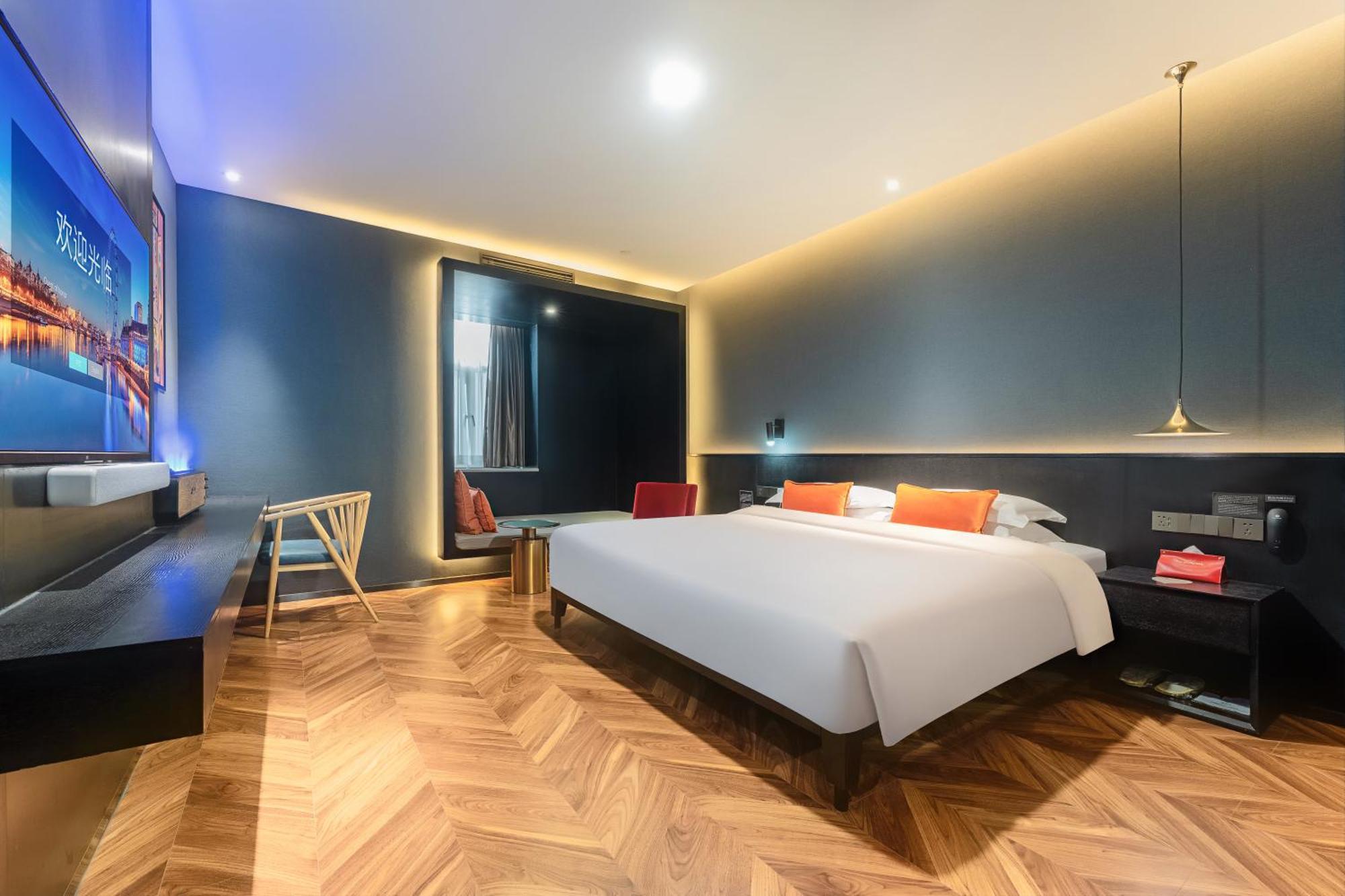 Hesu Designer Hotel & Suites -Near Xi'An Drum Tower And Yongning Gate -Free Laundry Luggage Storage -Kitty Cafe With Freshly Ground Coffee -24H Front Desk -English Service Xi'an (Shaanxi) Exterior foto