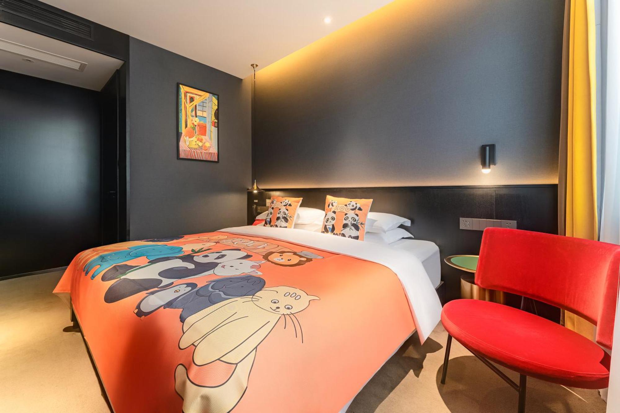 Hesu Designer Hotel & Suites -Near Xi'An Drum Tower And Yongning Gate -Free Laundry Luggage Storage -Kitty Cafe With Freshly Ground Coffee -24H Front Desk -English Service Xi'an (Shaanxi) Exterior foto