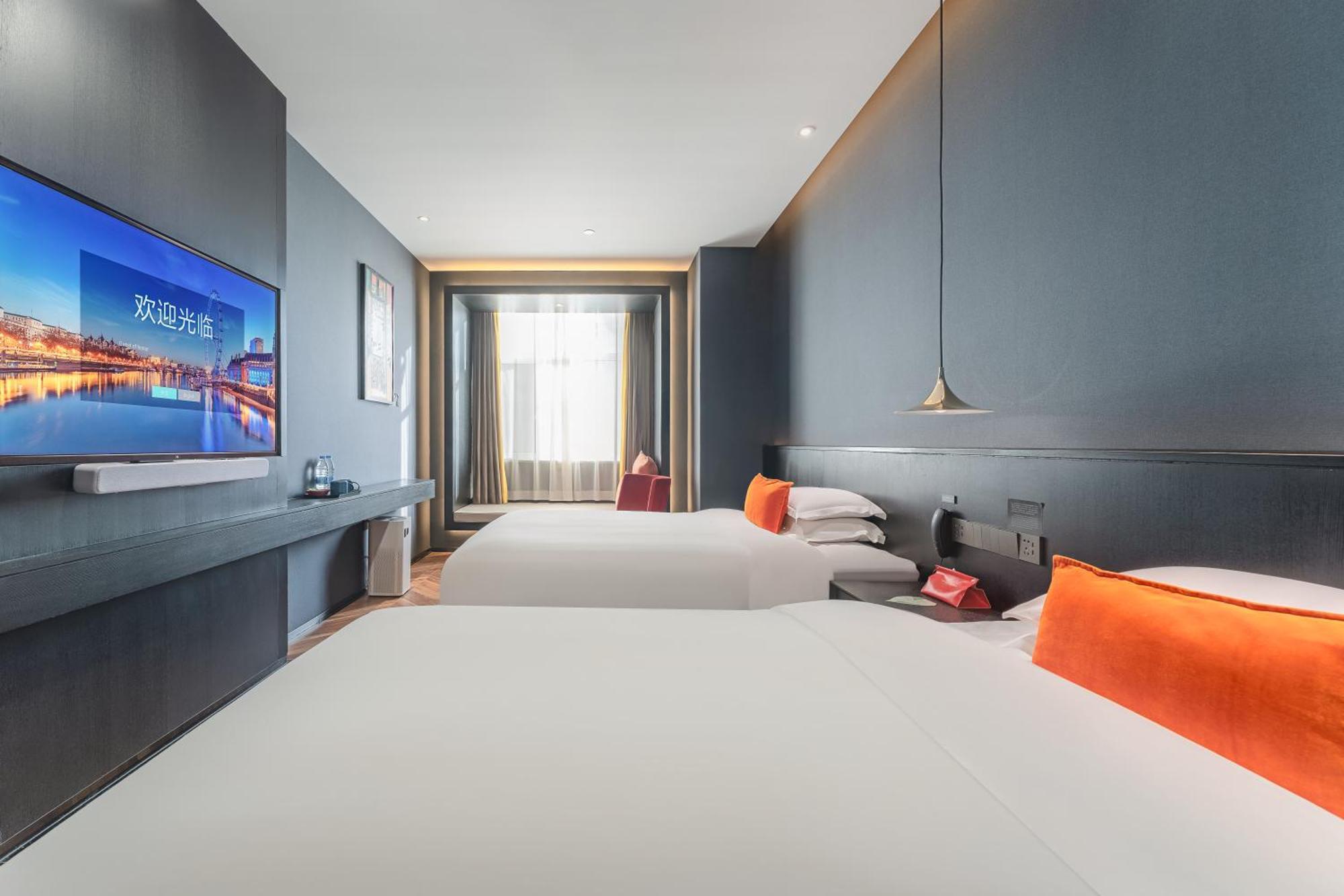 Hesu Designer Hotel & Suites -Near Xi'An Drum Tower And Yongning Gate -Free Laundry Luggage Storage -Kitty Cafe With Freshly Ground Coffee -24H Front Desk -English Service Xi'an (Shaanxi) Exterior foto